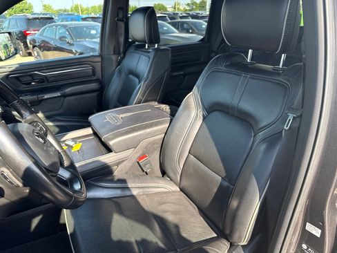 Used 2022 RAM 1500 Limited w/ Body Color Bumper Group AWD/4WD image 11