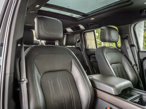 Used 2020 Land Rover Defender 110 X image 37