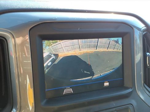 Used 2021 Chevrolet Silverado 1500 Custom image 7