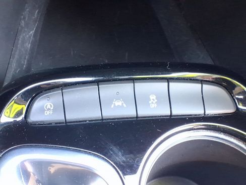 Used 2021 Buick Encore GX Select FWD image 23