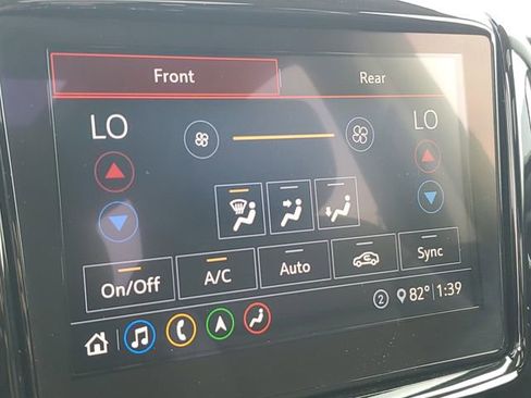 Used 2020 Chevrolet Traverse Premier w/ Redline Edition AWD/4WD image 15