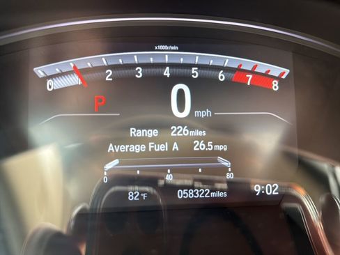 Used 2017 Honda CR-V EX image 4