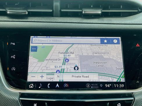Used 2025 Cadillac XT5 Premium Luxury w/ Technology Package FWD image 13
