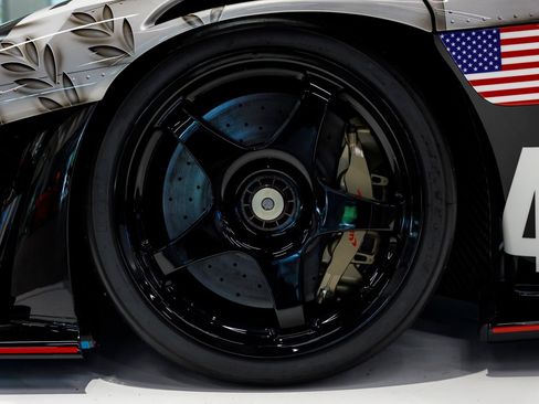 Used 2020 McLaren Senna RWD image 55