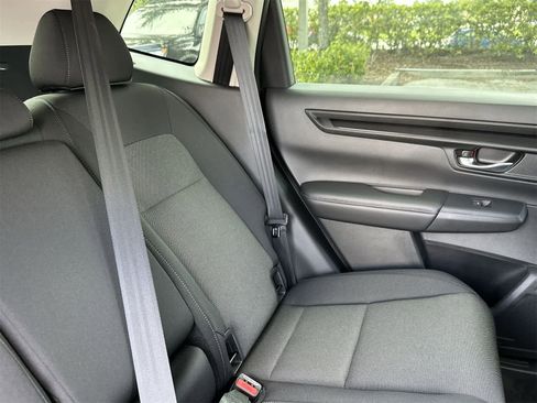 Used 2023 Honda CR-V LX image 15