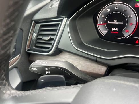 Used 2024 Audi Q5 2.0T Premium Plus image 31