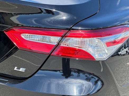Used 2019 Toyota Camry LE image 24