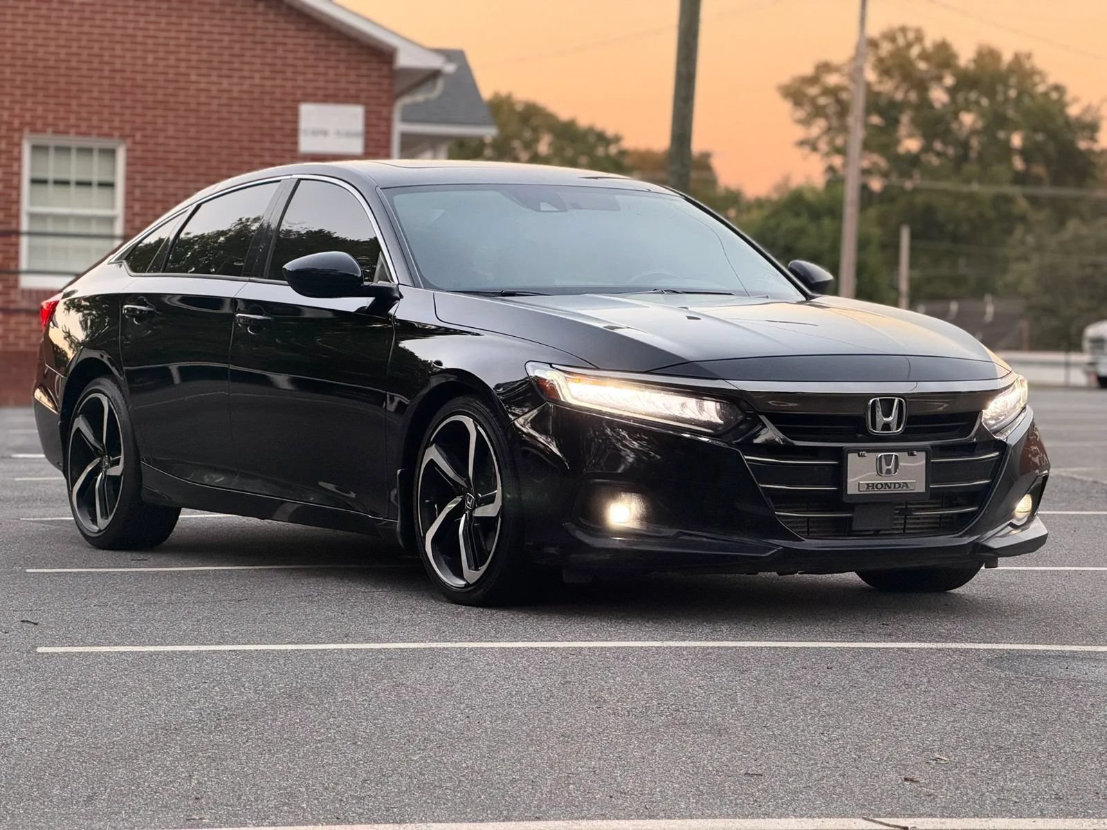 Used 2021 Honda Accord Sport image 30
