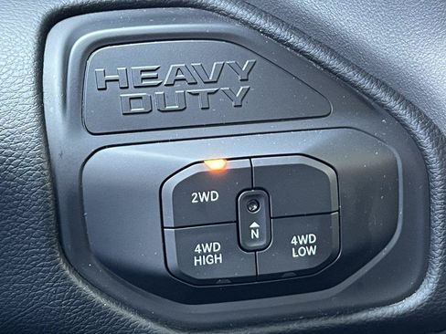 Used 2026 RAM 2500 Big Horn AWD/4WD image 29