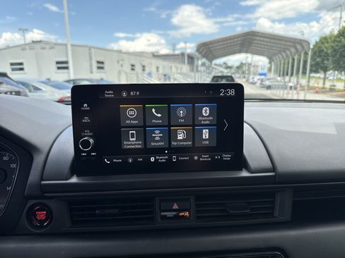 Certified 2025 Honda Pilot TrailSport image 24