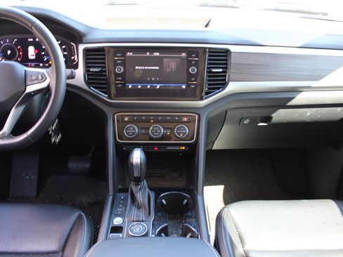 Used 2022 Volkswagen Atlas SEL image 14