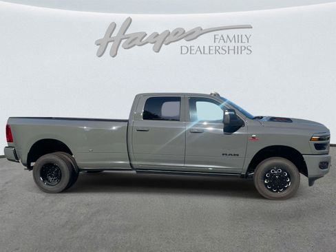 New 2026 RAM 3500 Laramie AWD/4WD image 3