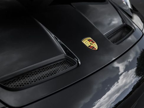 Used 2026 Porsche 911 GT3 RWD image 11