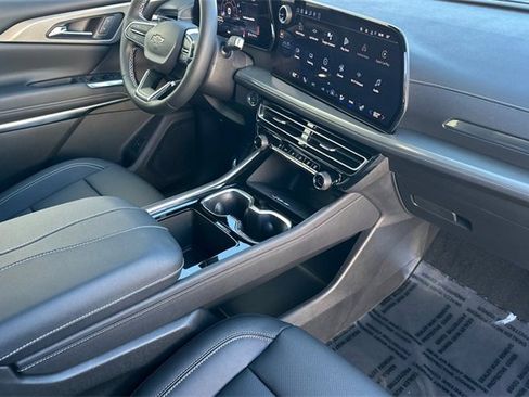 New 2026 Chevrolet Traverse LT w/ Midnight/Sport Edition image 22