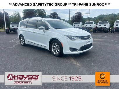 Certified 2018 Chrysler Pacifica Limited w/ Advanced Safetytec Group