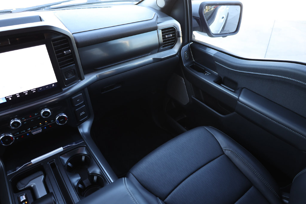 Used 2025 Ford F150 Lariat AWD/4WD image 21