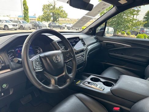 Used 2024 Honda Passport EX-L image 10