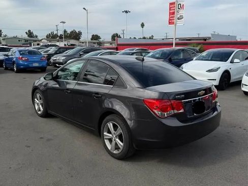 Used 2015 Chevrolet Cruze LT image 3