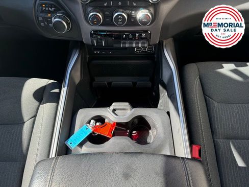 Used 2019 RAM 1500 Big Horn AWD/4WD image 19