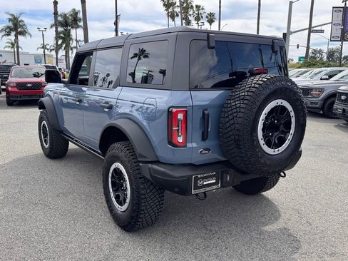 Used 2024 Ford Bronco Badlands image 10