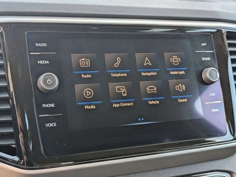 Used 2022 Volkswagen Atlas SE image 24