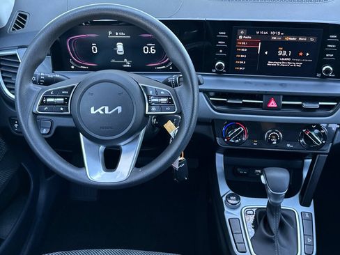 Certified 2024 Kia Seltos LX AWD/4WD image 14
