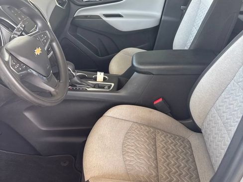 Used 2024 Chevrolet Equinox LS w/ LS Convenience Package FWD image 8