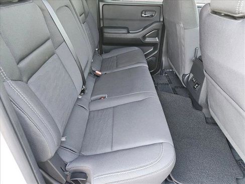 Certified 2024 Nissan Frontier SV w/ Hardbody Edition image 23