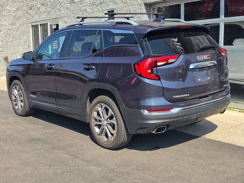 Used 2019 GMC Terrain SLT w/ Preferred Package AWD/4WD image 4