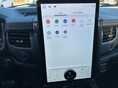 Used 2022 Ford Expedition Max Limited image 27