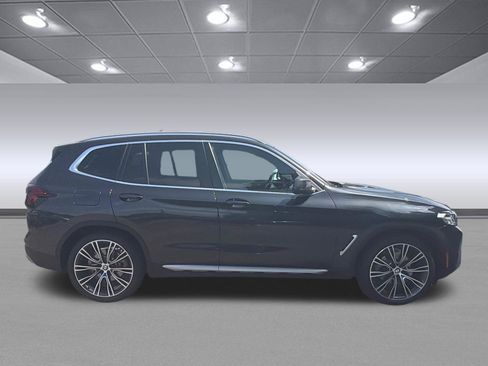 Used 2024 BMW X3 sDrive30i w/ Premium Package RWD image 6