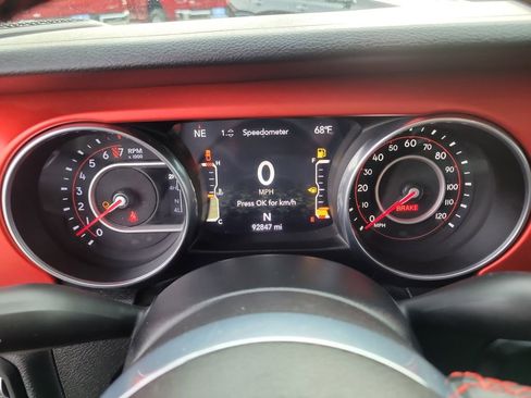 Certified 2020 Jeep Gladiator Rubicon w/ LED Lighting Group image 29