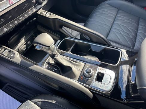 Used 2024 Kia Telluride EX X-Line image 18