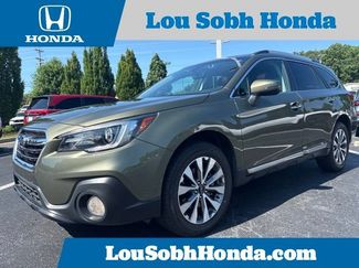 Used 2019 Subaru Outback 3.6R Touring w/ Popular Package #3A AWD/4WD video 1