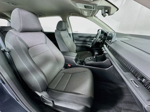 Certified 2024 Honda CR-V LX image 26