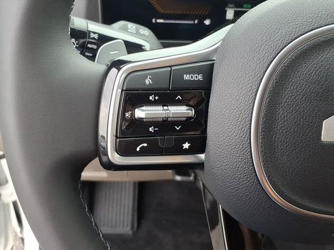New 2026 Kia Carnival EX FWD image 15