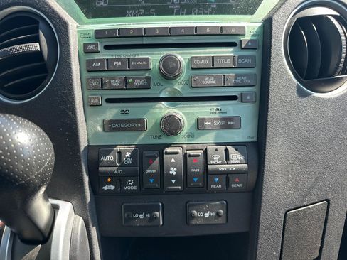 Used 2009 Honda Pilot Touring image 7