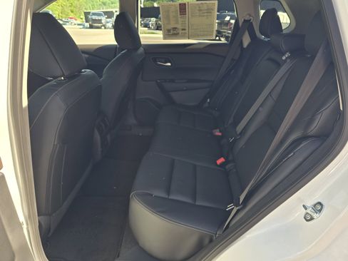 Certified 2023 Nissan Rogue SL w/ SL Premium Package AWD/4WD image 11
