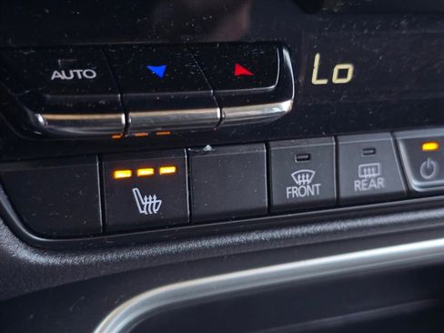 Used 2024 MAZDA CX-90 Plug-In Hybrid w/ Preferred image 23