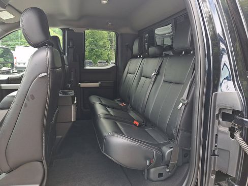Used 2021 Ford F250 Lariat w/ Lariat Value Package AWD/4WD image 20