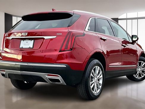 Certified 2023 Cadillac XT5 Premium Luxury image 2
