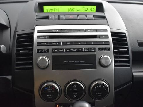 Used 2009 MAZDA MAZDA5 Sport FWD image 16