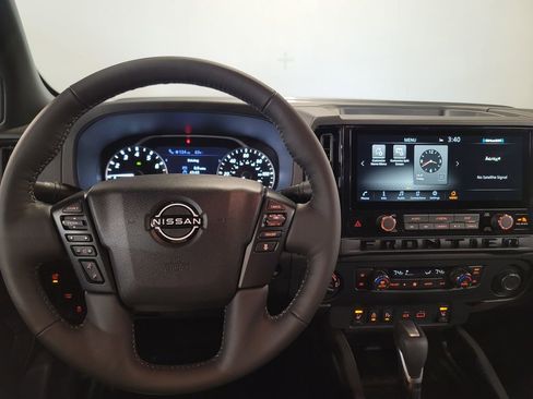 New 2026 Nissan Frontier SV w/ SV Convenience Package image 12