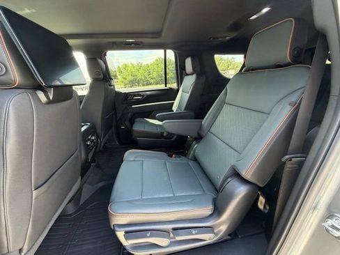 New 2026 GMC Yukon XL AT4 w/ AT4 Premium Plus Package AWD/4WD image 16
