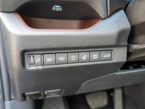 Used 2024 Toyota RAV4 Limited image 22