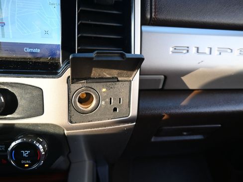 Used 2022 Ford F450 King Ranch image 27