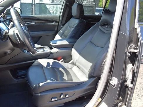 Used 2020 Cadillac XT6 Sport AWD/4WD image 11