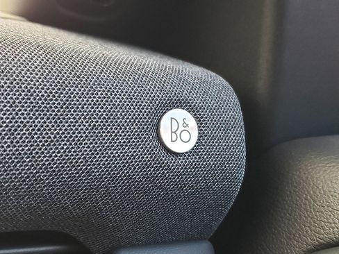 New 2026 Ford Explorer ST-Line w/ ST-Line Street Pack image 21