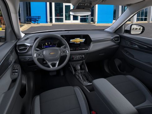 New 2026 Chevrolet TrailBlazer LT w/ LT Cold Weather Package image 39