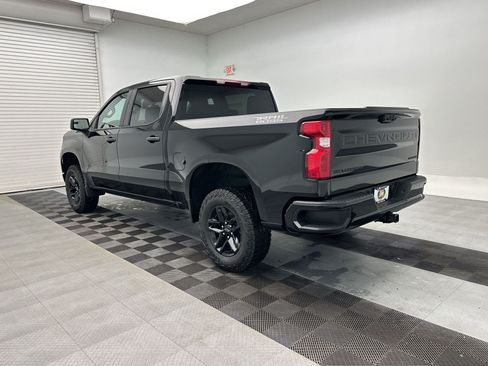 Certified 2026 Chevrolet Silverado 1500 Custom Trail Boss w/ Dark Appearance Package AWD/4WD image 3